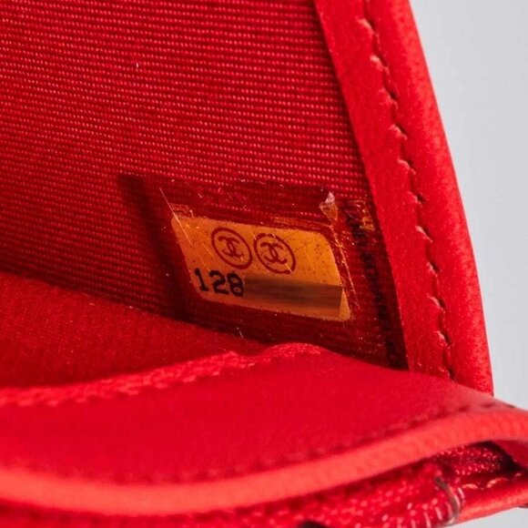 Chanel Orange Quilted Patent Leather Reissue L Yen Wallet - Picture 8 of 9